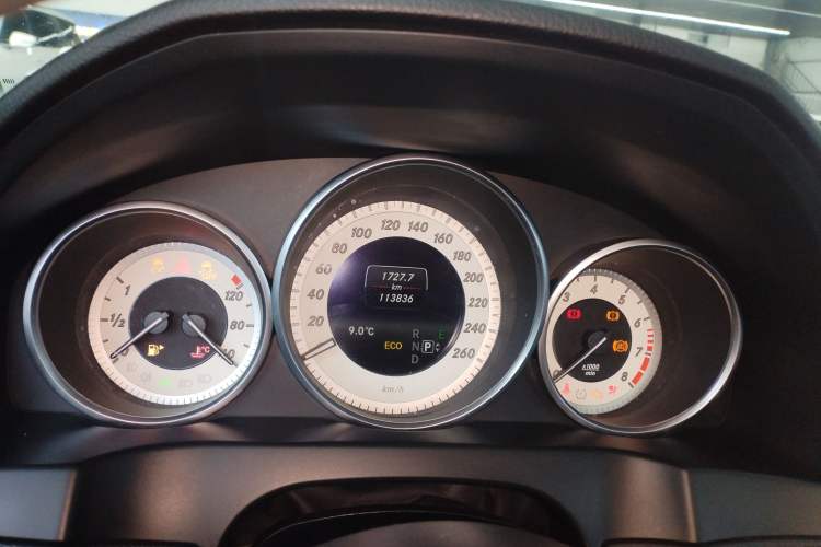 Used Mercedes-Benz E-Class 2014 E 200 Coupe Instrument Cluster