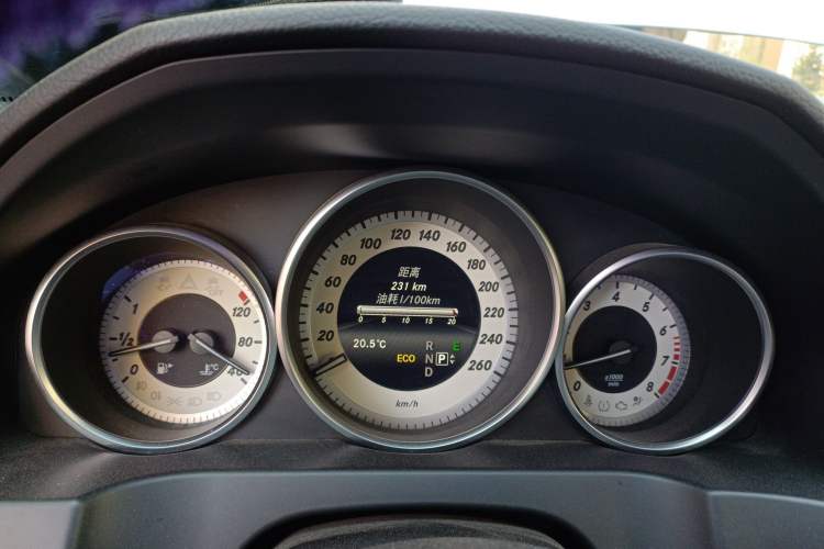 Used Mercedes-Benz E-Class 2014 E 200 Coupe Instrument Cluster