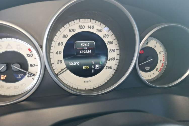 Used Mercedes-Benz E-Class 2014 E 260 Coupe Instrument Cluster