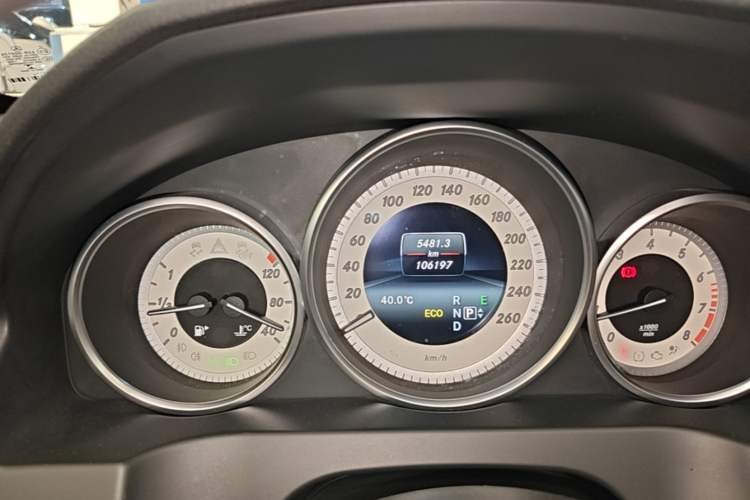 Used Mercedes-Benz E-Class 2014 E 200 Coupe Instrument Cluster