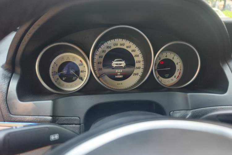 Used Mercedes-Benz E-Class 2014 E 200 Coupe Instrument Cluster