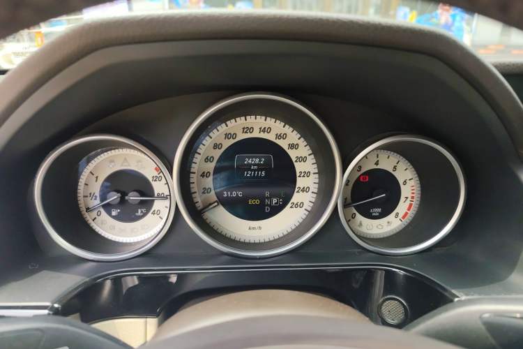Used Mercedes-Benz E-Class 2014 E 260 L Sport Edition Instrument Cluster