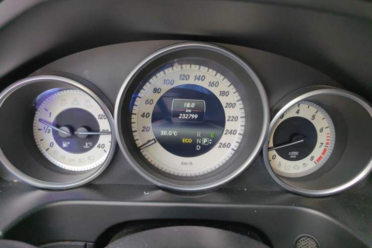 Used Mercedes-Benz E-Class 2014 Restyled E 260 L Sport Edition Instrument Cluster