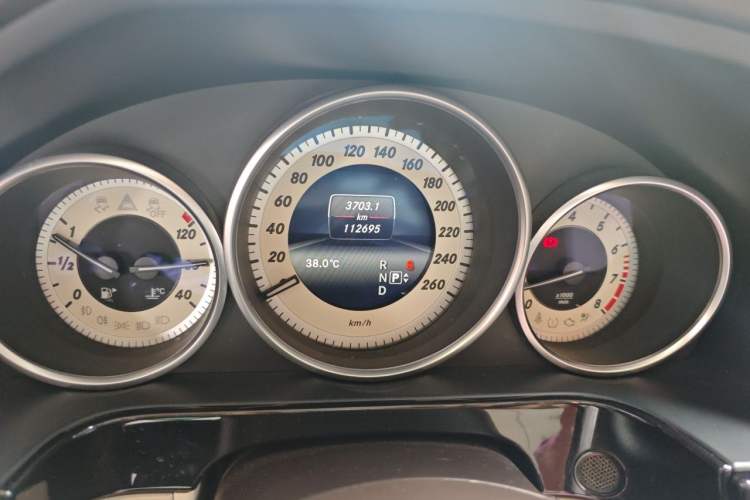 Used Mercedes-Benz E-Class 2014 Restyled E 260 L Sport Edition Instrument Cluster