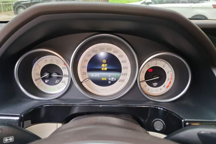Used Mercedes-Benz E-Class 2014 Restyled E 260 L Sport Edition Instrument Cluster
