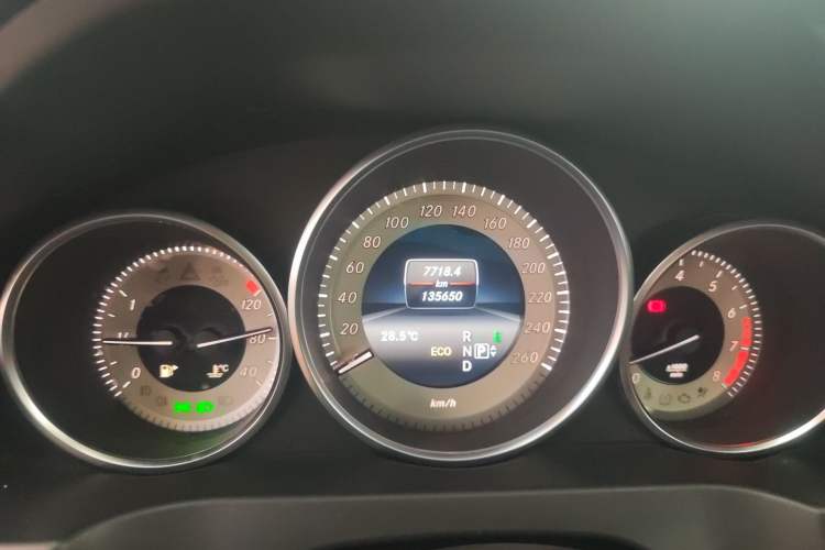 Used Mercedes-Benz E-Class 2014 E 200 Coupe Instrument Cluster