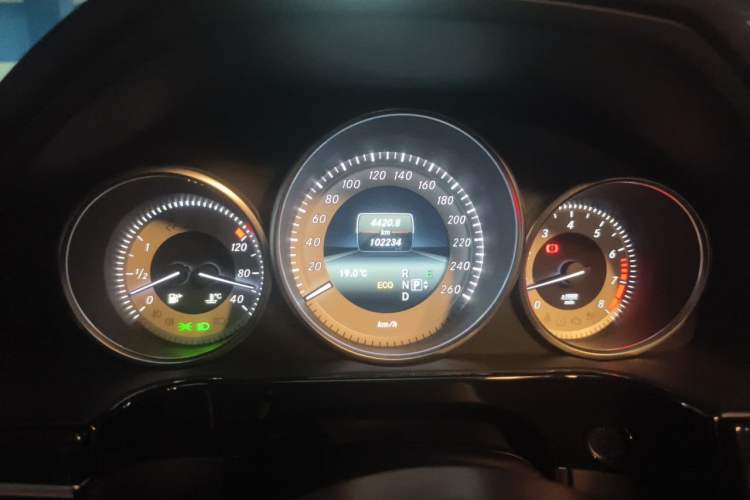Used Mercedes-Benz E-Class 2014 Restyled E 260 L Sport Edition Instrument Cluster