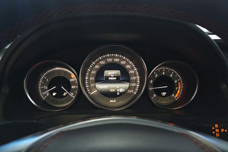 Used Mercedes-Benz E-Class 2014 E 260 Coupe Instrument Cluster
