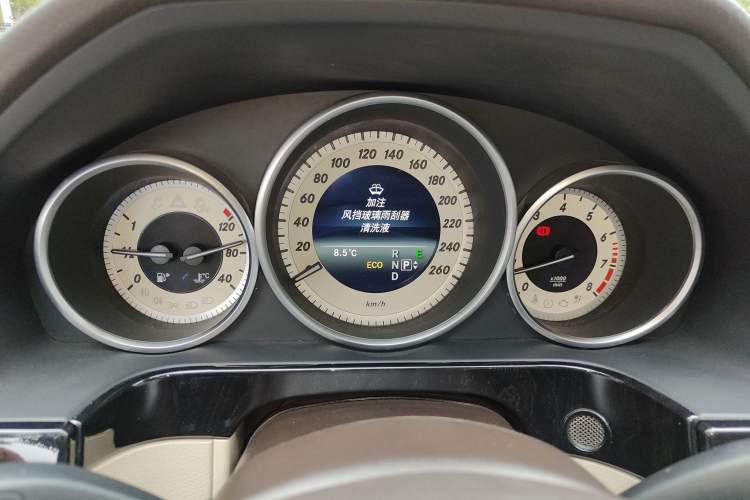 Used Mercedes-Benz E-Class 2014 Restyled E 260 L Sport Edition Instrument Cluster