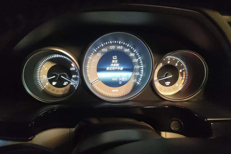 Used Mercedes-Benz E-Class 2014 Restyled E 260 L Sport Edition Instrument Cluster