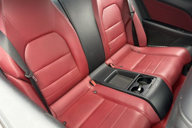 Used Mercedes-Benz E-Class 2014 E 200 Coupe Interior 2