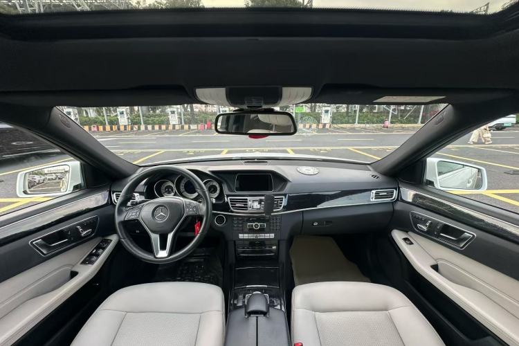 Used Mercedes-Benz E-Class 2014 Restyled E 260 L Sport Edition Interior 3