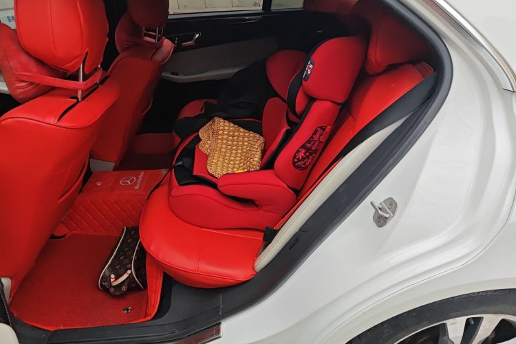 Used Mercedes-Benz E-Class 2014 Restyled E 260 L Sport Edition Interior 4