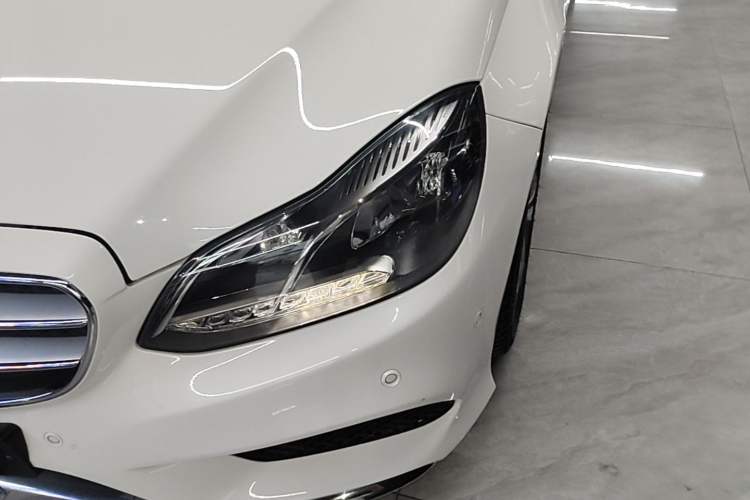 Used Mercedes-Benz E-Class 2014 Restyled E 260 L Sport Edition Left Front Headlight