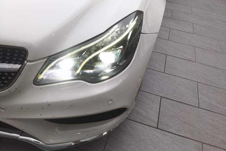 Used Mercedes-Benz E-Class 2014 E 260 Coupe Left Front Headlight