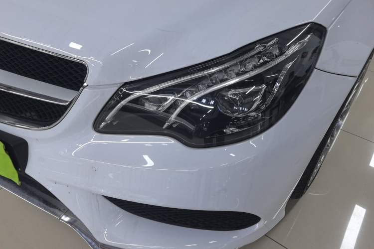 Used Mercedes-Benz E-Class 2014 E 260 Coupe Left Front Headlight