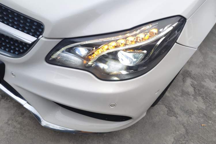 Used Mercedes-Benz E-Class 2014 E 260 Coupe Left Front Headlight