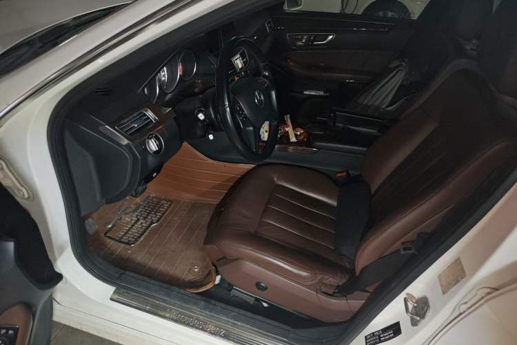 Used Mercedes-Benz E-Class 2014 E 260 L Luxury Model Left Front Seat