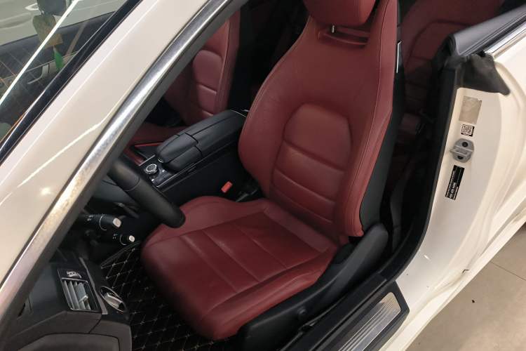 Used Mercedes-Benz E-Class 2014 E 200 Coupe Left Front Seat
