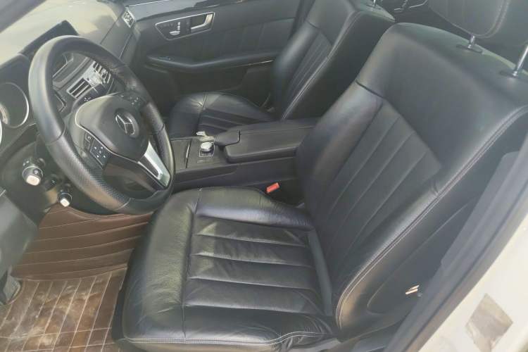 Used Mercedes-Benz E-Class 2014 Revised E 260 L Sport Luxury Edition Left Front Seat