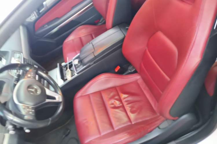 Used Mercedes-Benz E-Class 2014 E 200 Coupe Left Front Seat