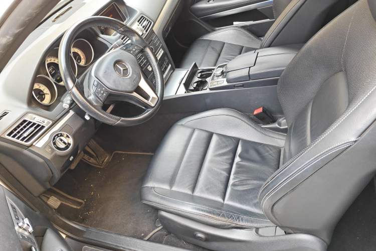 Used Mercedes-Benz E-Class 2014 E 200 Coupe Left Front Seat