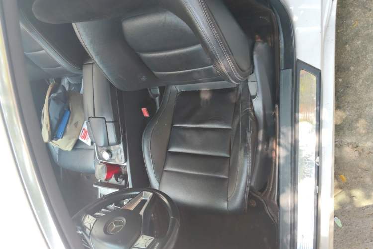 Used Mercedes-Benz E-Class 2014 E 260 Coupe Left Front Seat