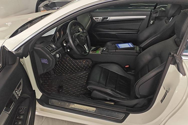 Used Mercedes-Benz E-Class 2014 E 260 Coupe Left Front Seat