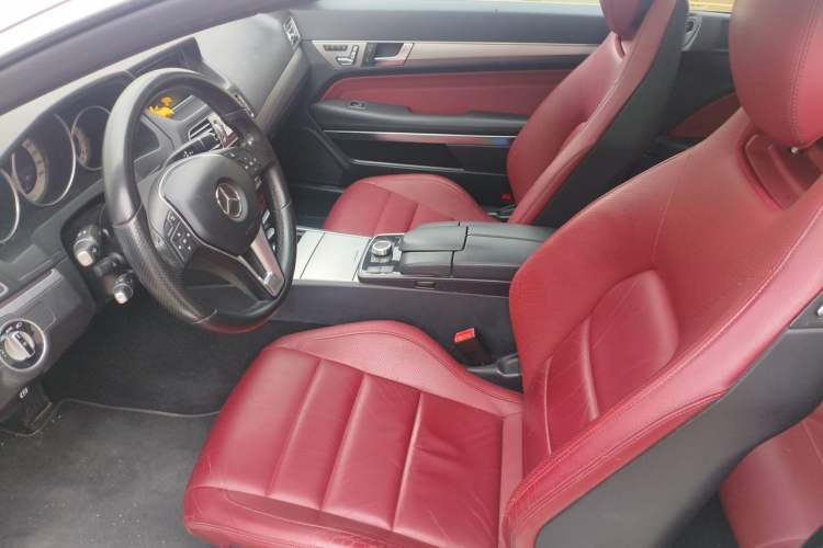 Used Mercedes-Benz E-Class 2014 E 200 Coupe Left Front Seat