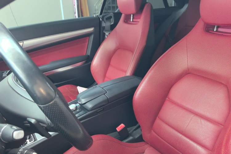 Used Mercedes-Benz E-Class 2014 E 200 Coupe Left Front Seat