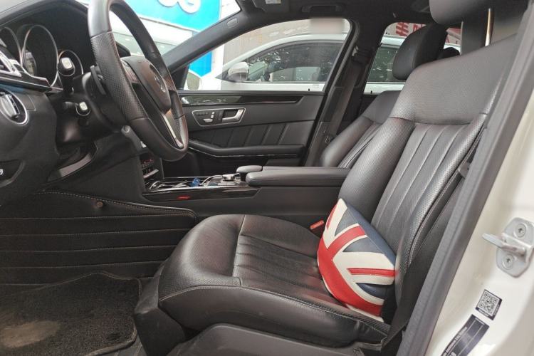 Used Mercedes-Benz E-Class 2014 Restyled E 300 L Sport Luxury Edition Left Front Seat