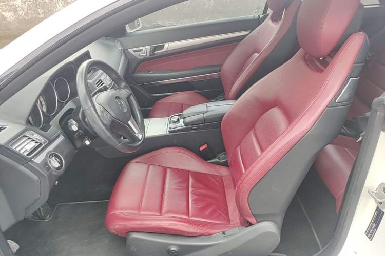 Used Mercedes-Benz E-Class 2014 E 260 Coupe Left Front Seat