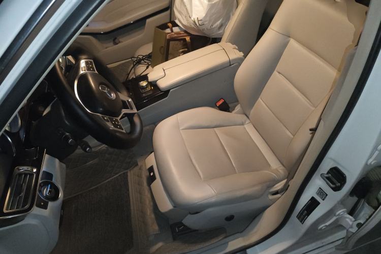 Used Mercedes-Benz E-Class 2014 Restyled E 260 L Sport Edition Left Front Seat