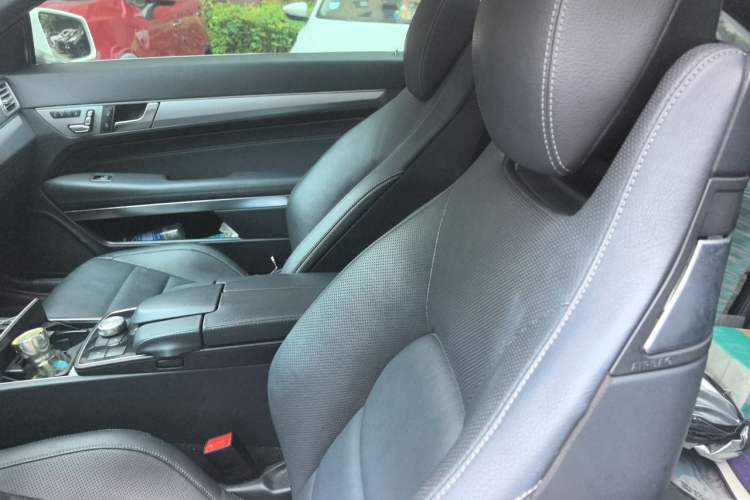 Used Mercedes-Benz E-Class 2014 E 260 Coupe Left Front Seat