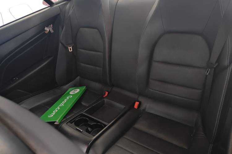 Used Mercedes-Benz E-Class 2014 E 200 Coupe Left Rear Seat