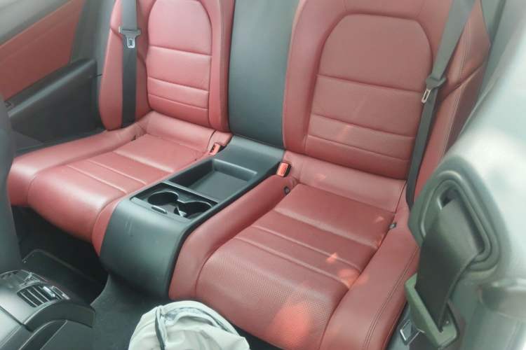 Used Mercedes-Benz E-Class 2014 E 260 Coupe Left Rear Seat