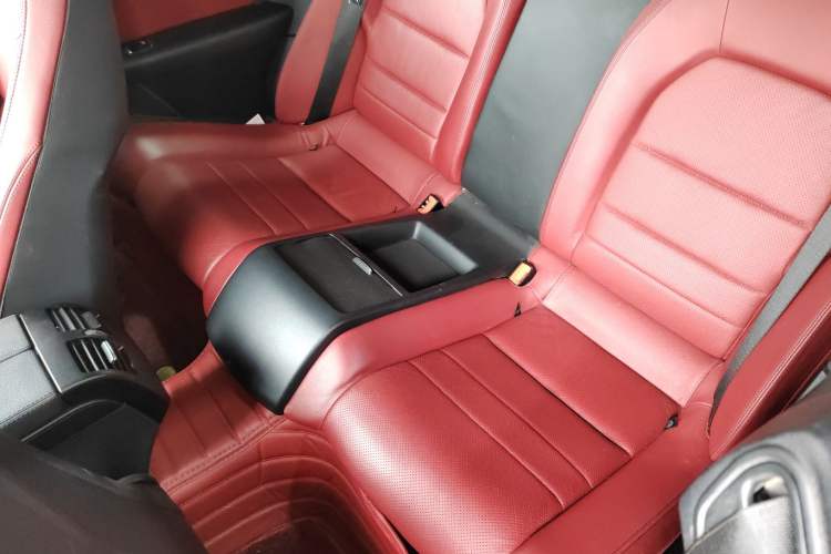 Used Mercedes-Benz E-Class 2014 E 260 Coupe Left Rear Seat