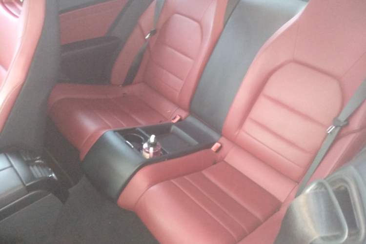 Used Mercedes-Benz E-Class 2014 E 260 Coupe Left Rear Seat
