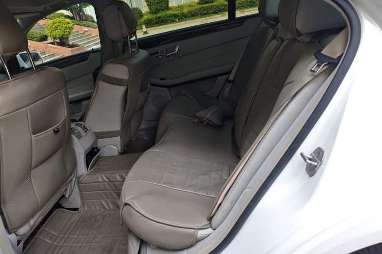 Used Mercedes-Benz E-Class 2014 E 260 L Left Rear Seat