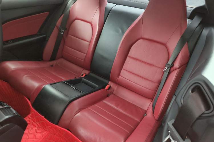 Used Mercedes-Benz E-Class 2014 E 200 Coupe Left Rear Seat