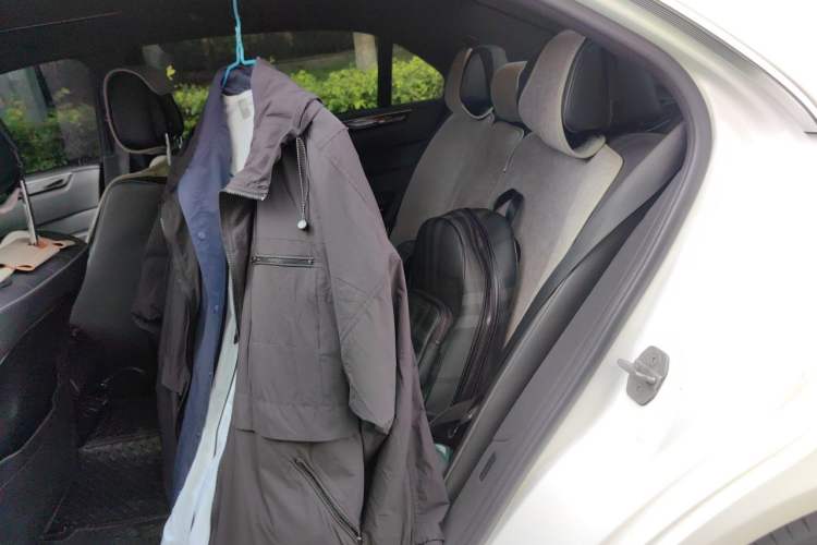 Used Mercedes-Benz E-Class 2014 Restyled E 260 L Sport Edition Left Rear Seat