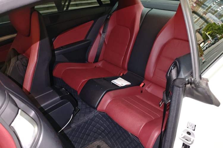 Used Mercedes-Benz E-Class 2014 E 200 Coupe Left Rear Seat