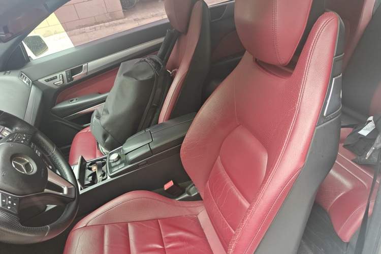 Used Mercedes-Benz E-Class 2014 E 200 Coupe Left Rear Seat