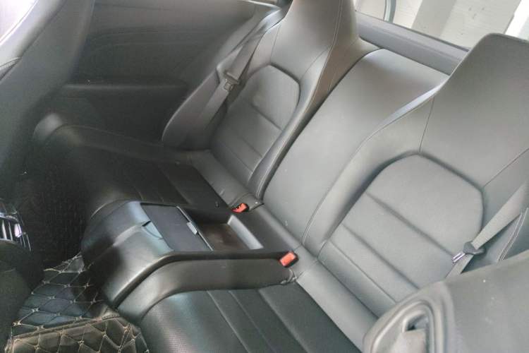Used Mercedes-Benz E-Class 2014 E 200 Coupe Left Rear Seat