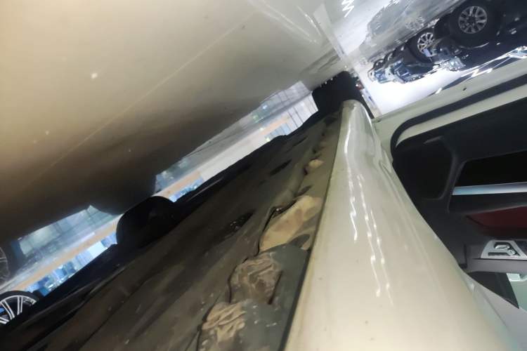 Used Mercedes-Benz E-Class 2014 E 260 Coupe Left Side Sill