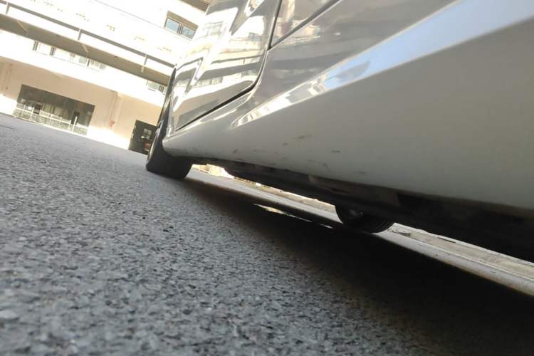 Used Mercedes-Benz E-Class 2014 E 200 Coupe Left Side Sill