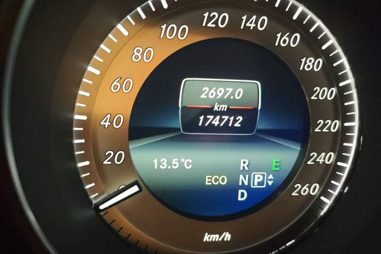 Used Mercedes-Benz E-Class 2014 E 200 Coupe Odometer Close Up