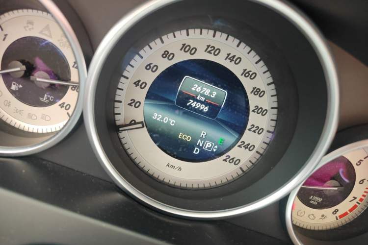 Used Mercedes-Benz E-Class 2014 E 200 Coupe Odometer Close Up