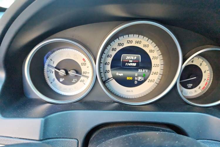 Used Mercedes-Benz E-Class 2014 E 200 Coupe Odometer Close Up
