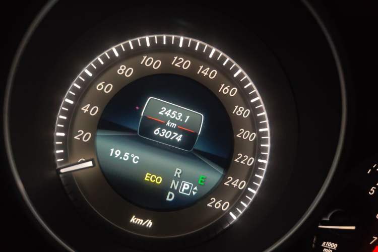 Used Mercedes-Benz E-Class 2014 E 200 Coupe Odometer Close Up